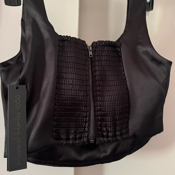 House of Harlow Satin set wide leg cargo pants and crop top Bustier Sz Small NWT - Picture 4 of 16